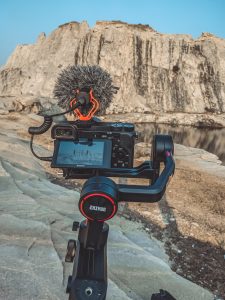 Vlogging Microphone, flip screen camera